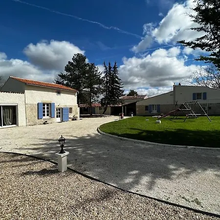 Du Fanal Vakantiehuis Authon-Ebeon