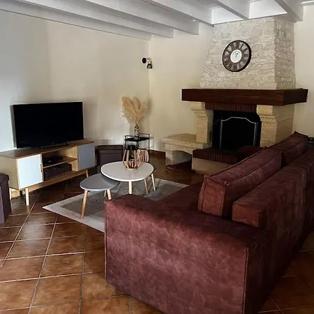 Holiday home Du Fanal Authon-Ebeon