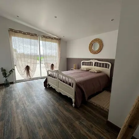 Vakantiehuis Du Fanal Authon-Ebeon