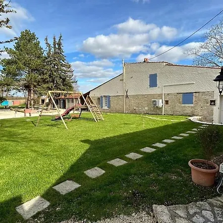 Vakantiehuis Du Fanal Authon-Ebeon